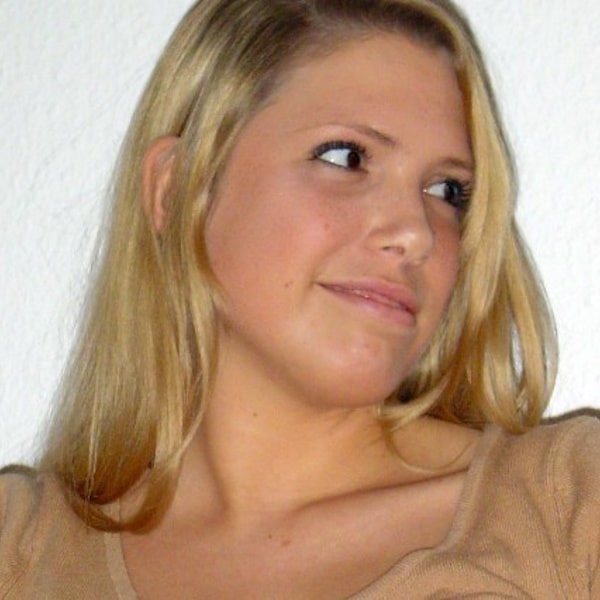 Devote Frau sucht dominanten ihn für harte Fickabenteuer in Magdeburg